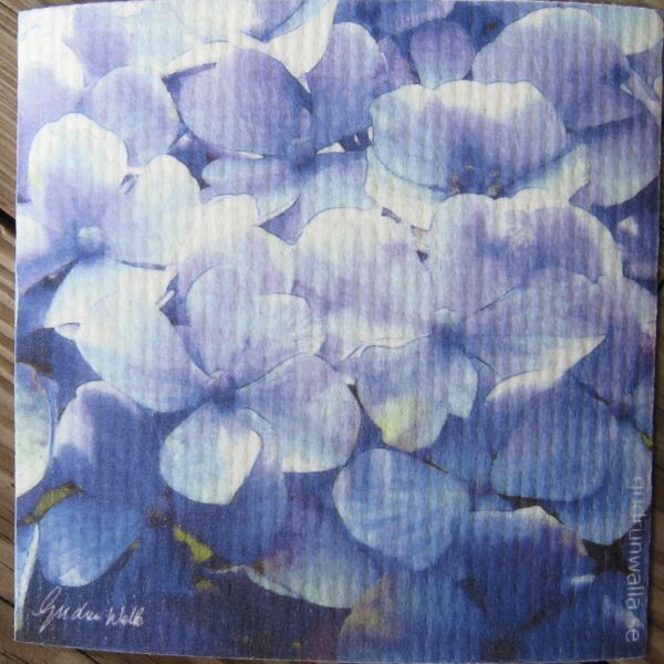 Swedish screen printed dishwashing sponge/dish cloth "Blue Hortensia"