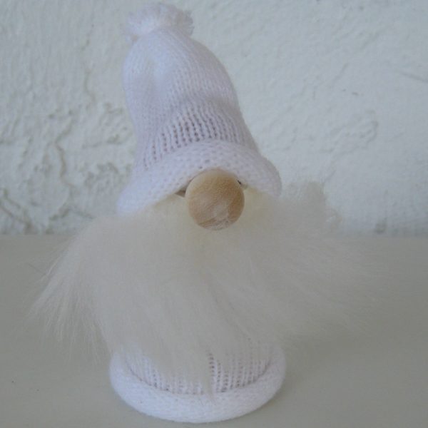 Small tomte in white "Olle"  4"  Made in Sweden