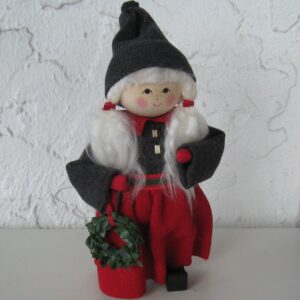 Tomte lady w/wreath  9"   Butticki of Sweden
