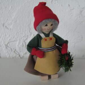 Tomte lady w/apron  5.5"   Butticki of Sweden