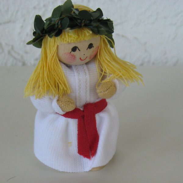 Lucia  3.5"   Butticki of Sweden
