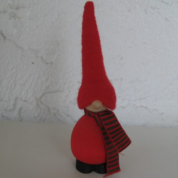 "Viktor"  wood 6" tall Made in Sweden red