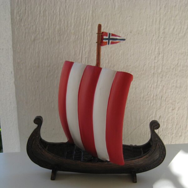 Viking Ship & sail resin 6"x 6"