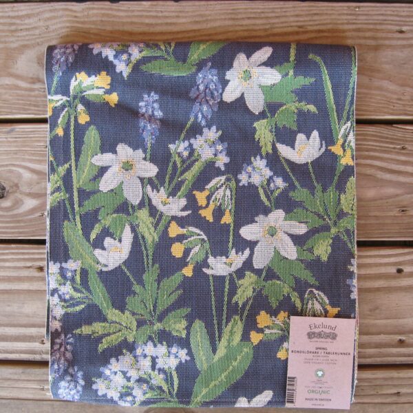 100% Organic Cotton runner "Spring" Made in Sweden by Ekelund 14" x 56"