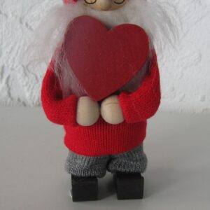 Tomte w/big heart  6"  Made in Sweden