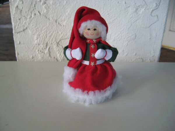 Red Tomte lady w/long cap/stars 6" Butticki of Sweden