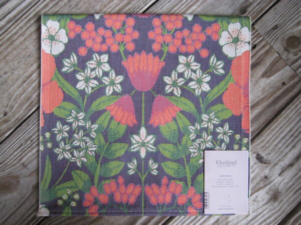 100 % Organic Cotton "Christmas Flowers" runner 14" x 47" Made in Sweden by Ekelund