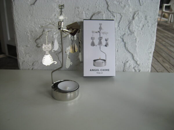 "Dodgy cat" angel chimes Pluto of Sweden 6.5" x 2"