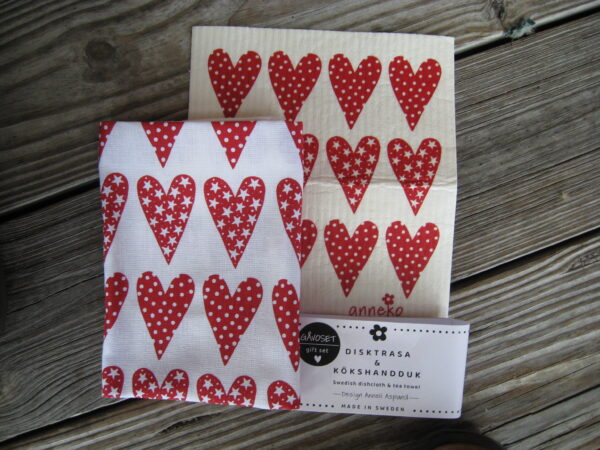 Gift set: Swedish dish cloth (8" x 7") & tea towel (27" x 19") "Hearts" Anneko of Sweden