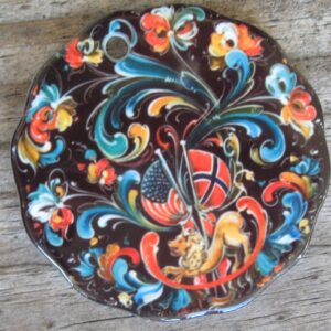 Ceramic "Rosemaling w/USA-Norway flags" ornament 3"