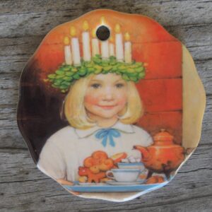Ceramic "Lucia" ornament 3"
