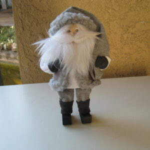 Grey tomte  8"  Butticki of Sweden